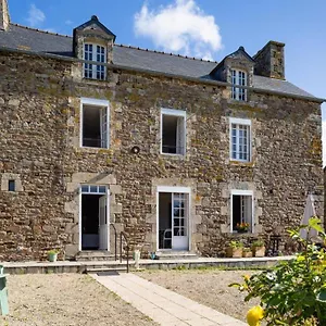 Maison De En Pierre Entre Terre Et Hébergement de vacances